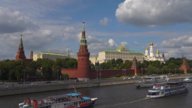 Kremlin 4k Moskova, Rusya tekneler ile Moskva nehri