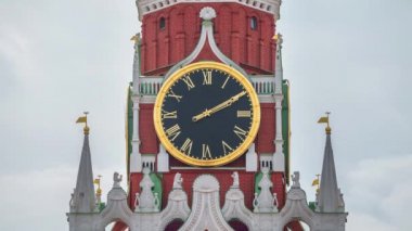 4k Moskova timelapse Kızıl Meydan'da Kremlin Spasskaya Kulesi