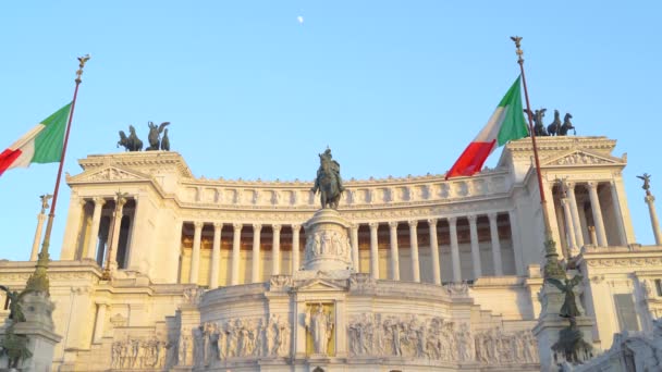 Piazza Venezia in Rome met Altaar van het Vaderland in 4k — Stockvideo