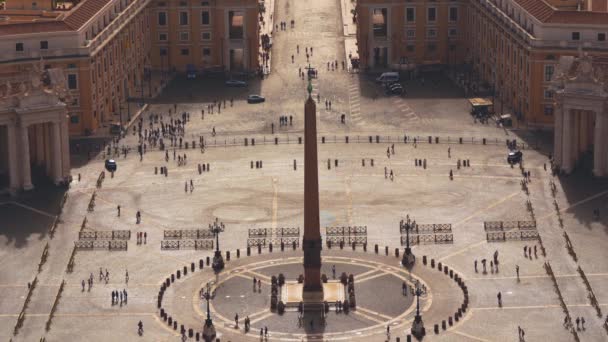 Panorama Saint Peters Square ve Vatikánu a letecký pohled na Řím, Itálie — Stock video