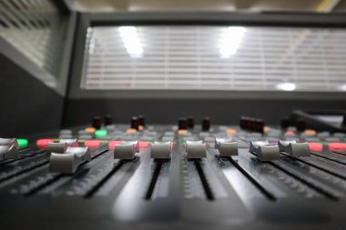 portre profesyonel ses karıştırıcı