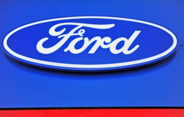 Moskova, Rusya - 10 Mayıs 2018: Ford logosu şirket 10 Mayıs 2018. 