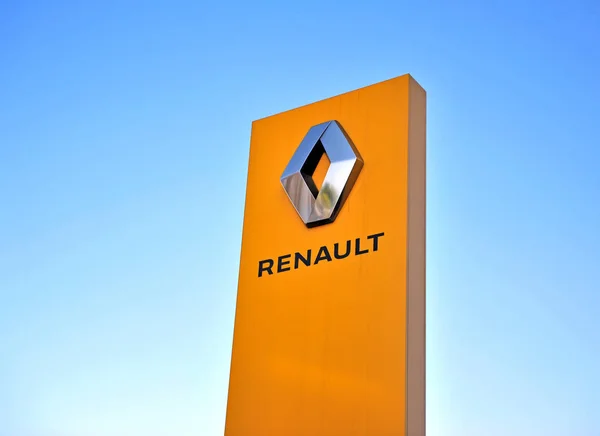 Moskova Rusya Mayıs 2018 Renault Logosu Fransız Otomobil Üzerinde Mayıs — Stok fotoğraf