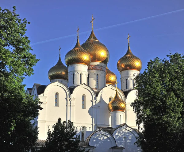 Złote Kopuły Katedry Yaroslavl Federacja Rosyjska — Zdjęcie stockowe