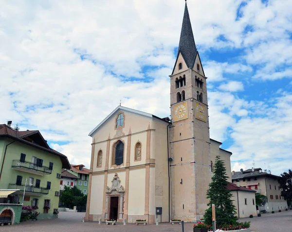 Kościół Ulicy Miejscowości Smarano Trentino Alto Włochy — Zdjęcie stockowe