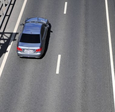 Moskova, Rusya - 20 Haziran: Üstten görünüm otobanda, Moscow üzerinde 20 Haziran 2018 sürüş araba.