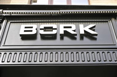 Moskova, Rusya - Mayıs 02: Logo Bork amiral gemisi mağaza, 2 Mayıs 2018 Moskova. Bork elecrlonics üretim bir Rus şirketidir. 