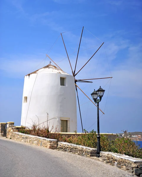Moinho Vento Grego Bonito Ilha Paros Grécia — Fotografia de Stock