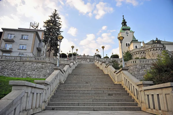 大聖堂 Ruzomberok 旧市街 スロバキアへの階段 — ストック写真