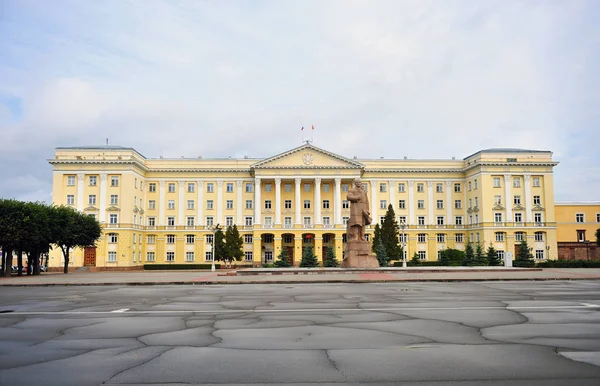 Fasáda Vládní Budovy Smolensk Rusko — Stock fotografie