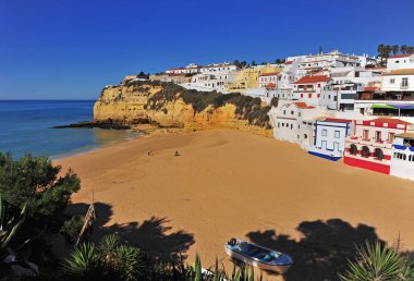 Carvoeiro geleneksel köy, orta Portekiz