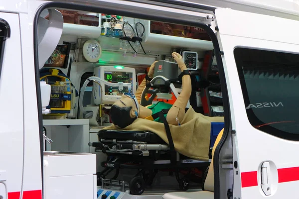 2017 Novembro Toco Japão Novo Carro Ambulância Conceito Paramédico Nissan — Fotografia de Stock