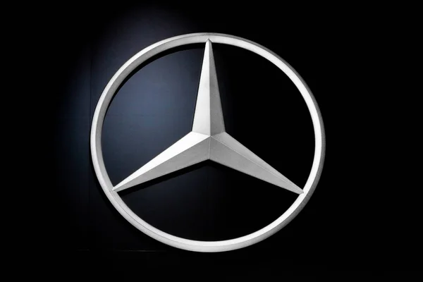 2017 3 Kasım Tokyo Japonya. Bir mercedes benz logosu, tokyo motor show sergi.