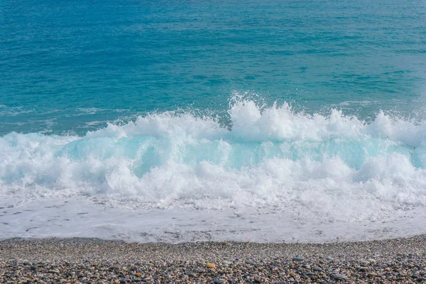 Φυσικό Κύμα Θαλάσσια Πέτρινη Παραλία Την Ηλιόλουστη Μέρα Στο Χουαλιέν — Φωτογραφία Αρχείου