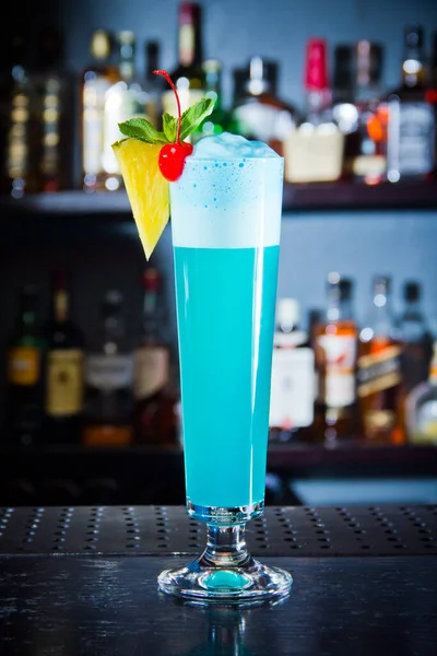 Blue Drink Cocktail Foam Decorated Pineapple Cherry Big Glass Close — Stock Photo, Image