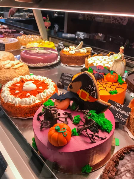 Variété Gâteaux Décorés Dans Style Halloween Dans Vitrine Pâtisserie Inscription — Photo