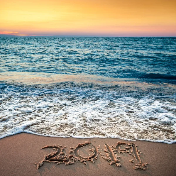 2019 のビーチの夕日 — ストック写真