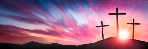 Three Wooden Crosses Calvary Hill Sunrise Crucifixion Resurrection Jesus Christ — Stok Foto