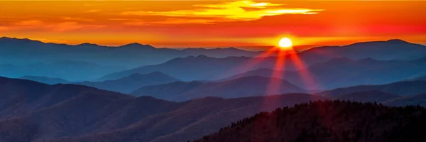 Naplemente Gyönyörű Smoky Mountain — Stock Fotó
