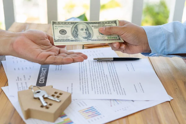 The business of borrowing money to buy a house with financial do — Stock Photo, Image