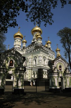 Nikolaev Katedrali - Kiev bir Ortodoks tapınağı, karmaşık Pokrovsky manastırın ana binası.