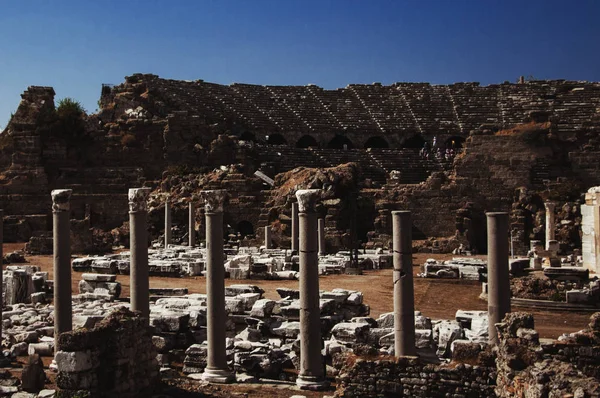 Antiguo anfiteatro en Side, Turquía — Foto de Stock