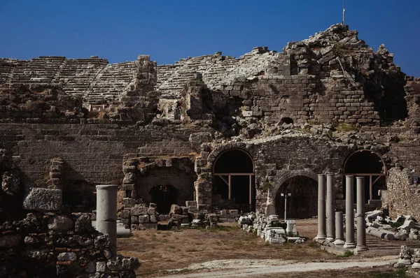 Eski kalıntılar side, Türkiye — Stok fotoğraf