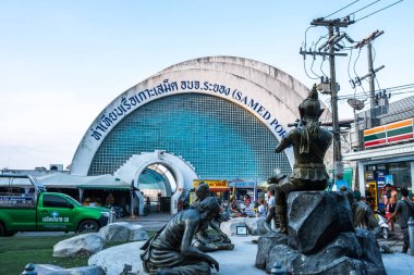 Rayong, Tayland - 31 Mart 2019: Giriş iskelesi kapısı görünümü