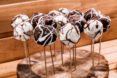 güzel bir arka plan üzerinde bir Stick şeker