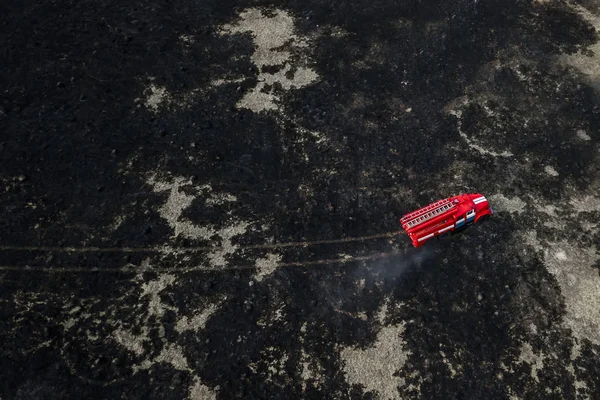 Požární vůz na základě požární antény — Stock fotografie