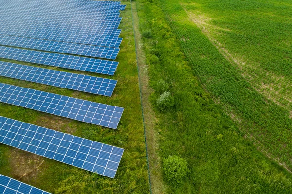 Вид Зверху Сонячну Електростанцію Сонячне Світло Важливе Зеленої Промисловості — стокове фото