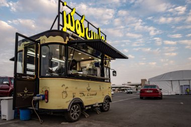 Kahve, Abu Dabi Servisi gıda kamyon