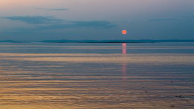 Sunset bulvarında St.Lawrence Nehri, Quebec