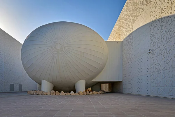 Struktura kształtu jaj przez architekta Isozaki w Doha — Zdjęcie stockowe