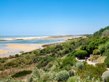 Forte de Cacela, Algarve, Portekiz aşağıda sahil görünümü
