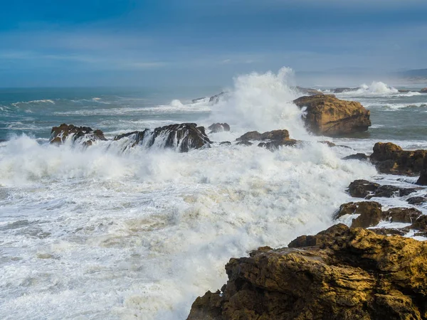 Oceano Atlantico Tempestoso Sulla Riva Essaouira Marocco — Foto Stock