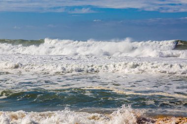 Dalgalar sörf fırtınalı Atlantik kıyısında yakın: Safi, Morocco
