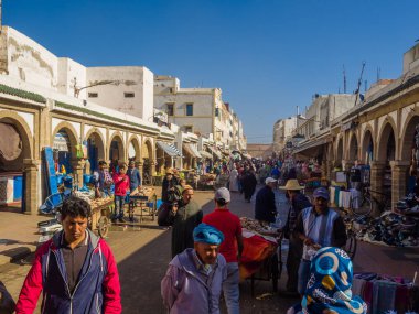 Essaouira, Fas - 2 Kasım 2018: içinde Essaouira Medine sokaklarında