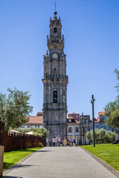 Porto, Portugalia-29 maja 2019: Wieża Clerigos w Porto — Zdjęcie stockowe