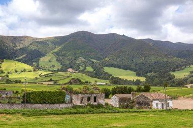 Lomba do Pomar köyü çevresindeki manzara, Sao Miguel adası, Azor