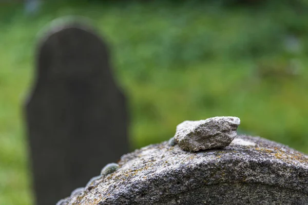 Bardzo Stary Opuszczony Cmentarz Żydowski Pobliżu Miejscowości Trstin Słowacja — Zdjęcie stockowe