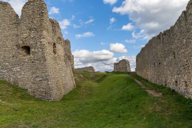 Branc Kalesi 'nin kalıntıları - Avrupa, Slovakya