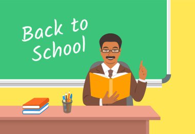 Öğretmen siyah adamla kitap sınıfta masada oturan açın. Okul sınıf iç. Geleneksel eğitim kavramı. Vektör karikatür çizim. Geri okul afiş için