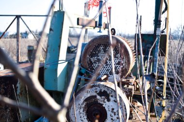 Eski paslı metal taş İşleme makinesi used 