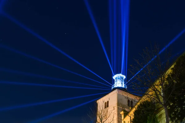 Zagreb, Hırvatistan Lotrscak kulede ışık Festivali sırasında — Stok fotoğraf