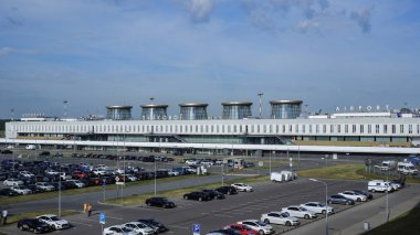 Saint-Petersburg'daki Pulkovo Havaalanı'nın eski terminali (Rusya)