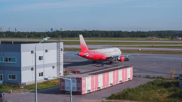 Airbus A320 Авиакомпании Россия Аэропорту Пулково Санкт Петербург — стоковое фото