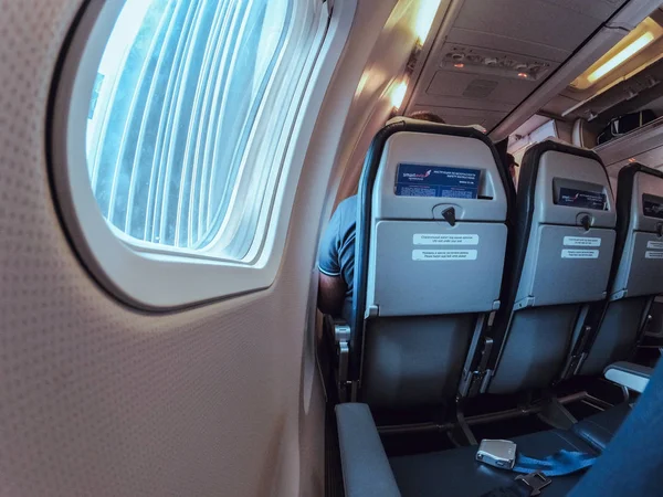 Kabina Boeing 737 700 Smartavia Siedzenie Okno Przed Lotem — Zdjęcie stockowe