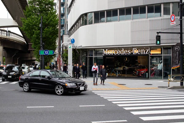 Здание Mercedes Benz Немецкий Автомагазин — стоковое фото