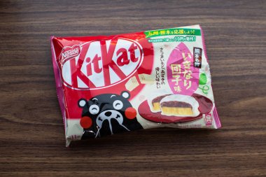 Kit-kat Kumamon İkinari Dango baskı - Japonya için sadece Japon özel sınırlı sayıda, Yeni Japon Kit Kat depremden zarar Görmüş Kumamoto bölge için fon toplar